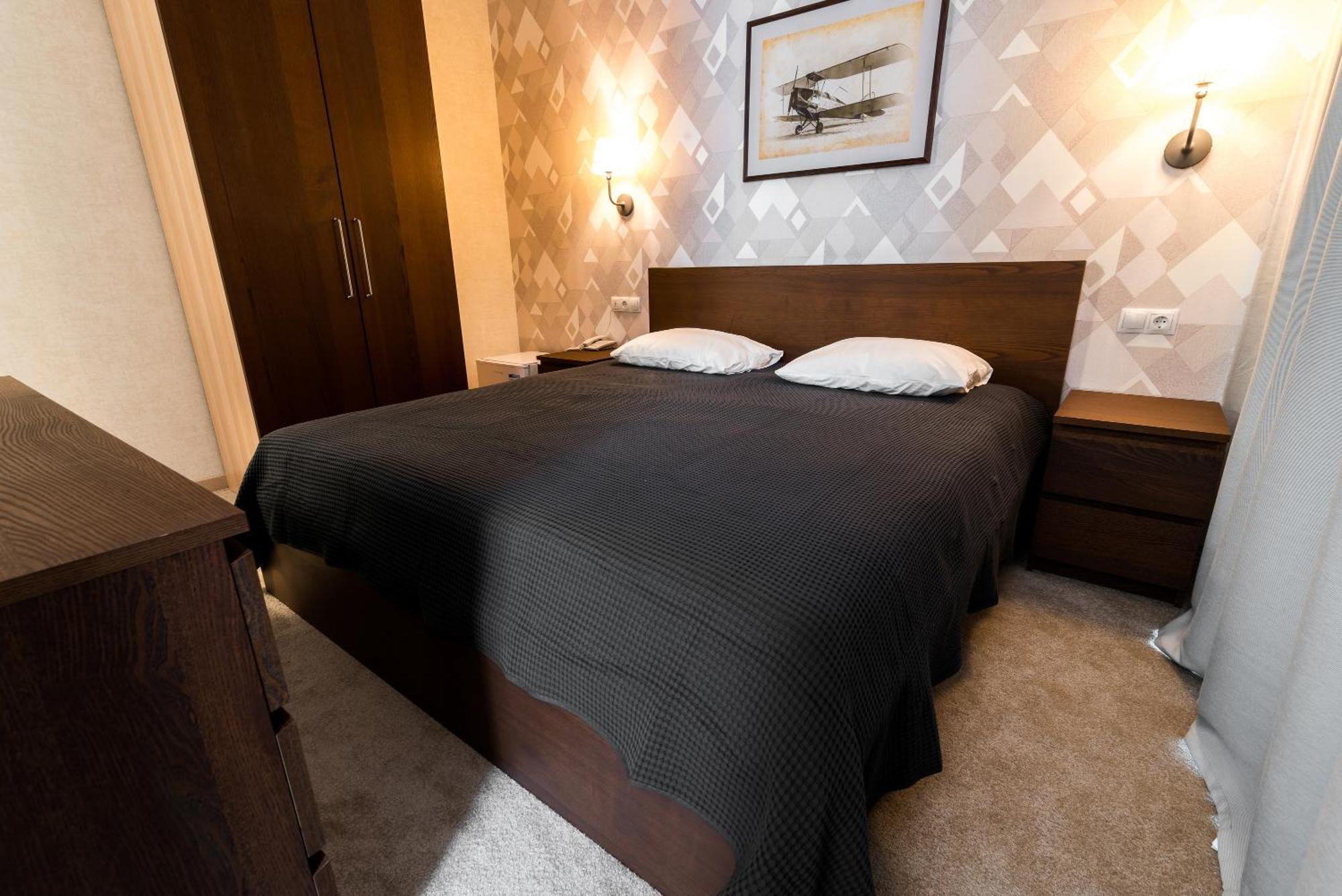 Lacasa Hotel Karagandy Eksteriør billede