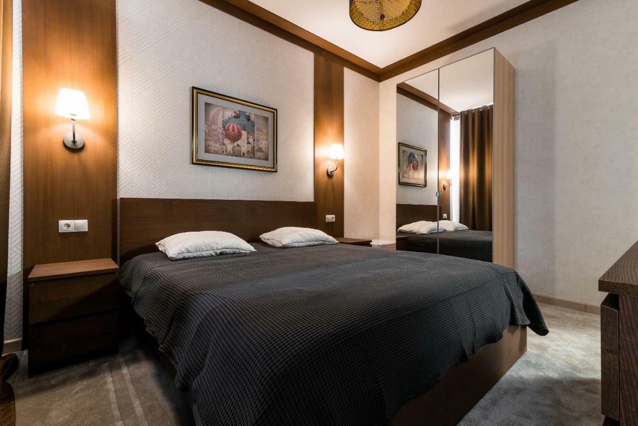 Lacasa Hotel Karagandy Eksteriør billede